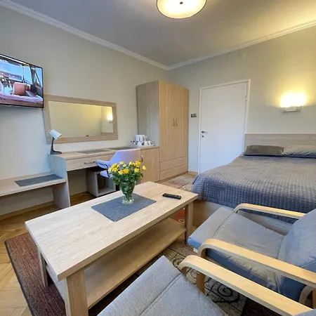 I Limonka Do Plazy 900m Stoczniowcow 13 * غدينيا